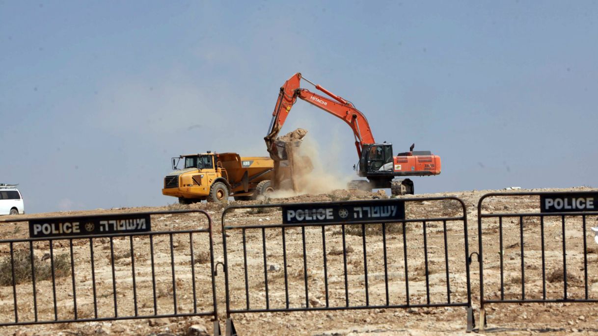 The demolition of a structure in a Bedouin village (illustrative). Photo by Eliyahu Hershkovitz.